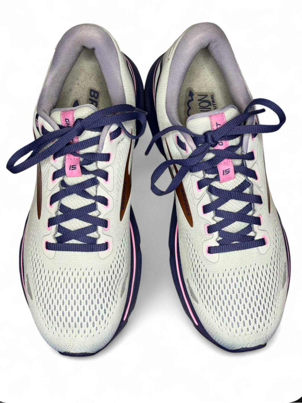 BROOKS GHOST 15 - Women’s Athletic Walking / Running Shoes - SIZE 9 Shoes
